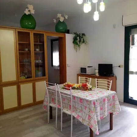Casa Tiare' 74a - Al Centro Posizione Tranquilla Vicino Mare Apartmán *