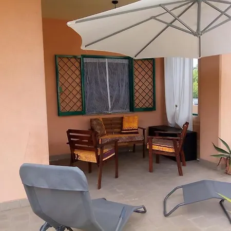 Casa Tiare' 74a - Al Centro Posizione Tranquilla Vicino Mare Сильви-Марина