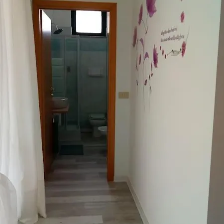 Casa Tiare' 74a - Al Centro Posizione Tranquilla Vicino Mare Silvi Marina