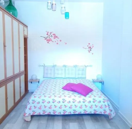 Casa Tiare' 74a - Al Centro Posizione Tranquilla Vicino Mare