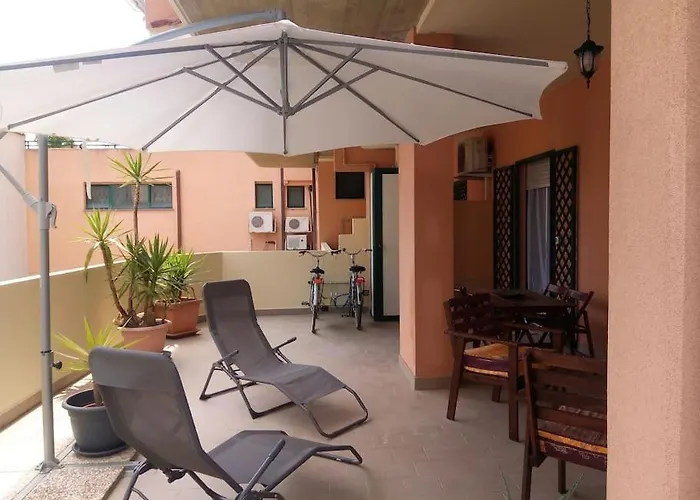 Casa Tiare' 74a - Al Centro Posizione Tranquilla Vicino Mare Lägenhet *